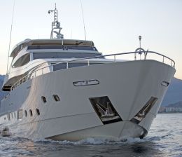 Motor-Yacht-For-Sale